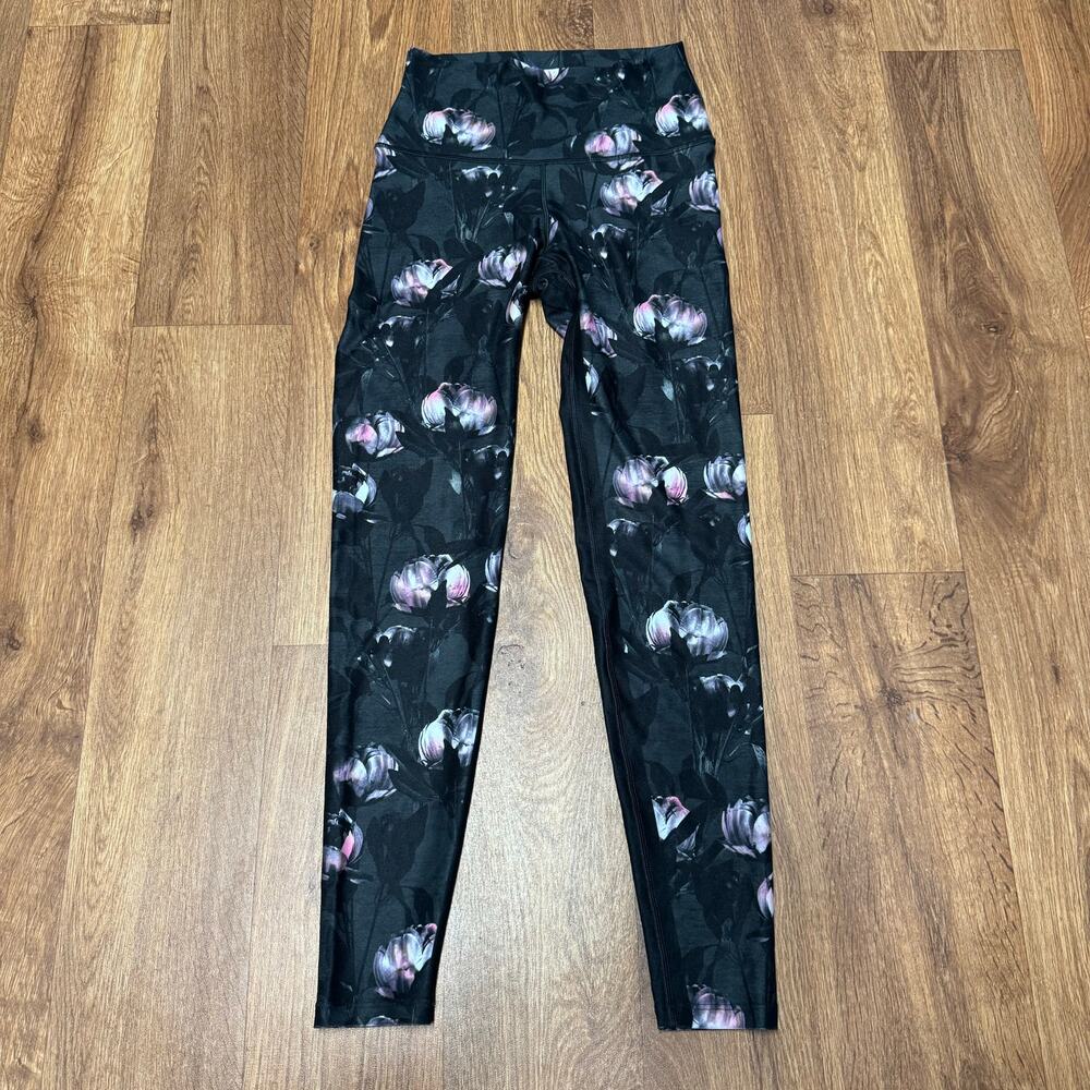 WITH Wear it to Heart Gray Peleton Pink Floral Yoga Pant Leggings Size Small